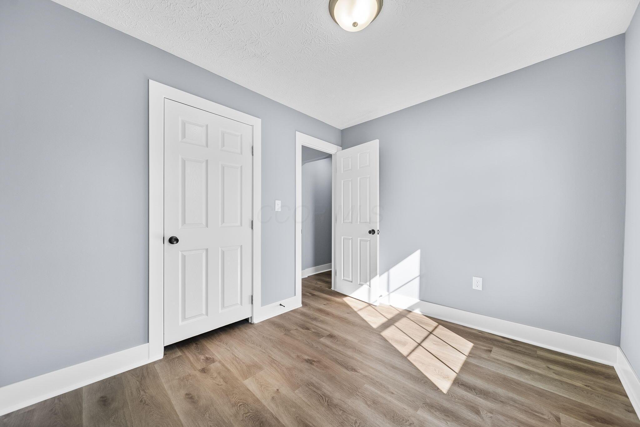 1885 Case Road Columbus, OH 43224 - Photo 22 of 63