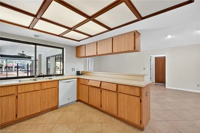 $2,495,000 | 6811 Sandalwood Lane, Naples, FL 34109