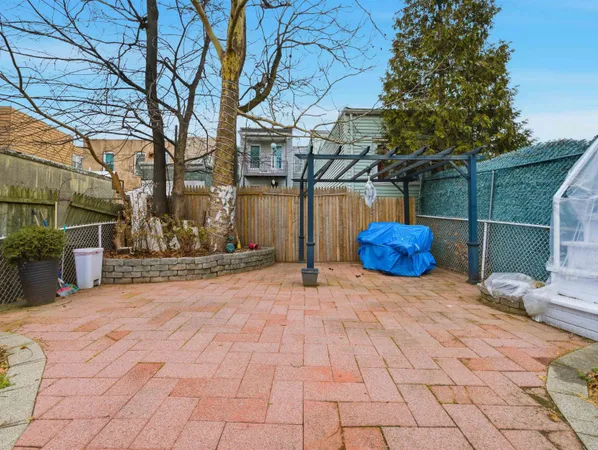 $3,250 | 6507 Madison Street, Unit 1, West New York, NJ 07093