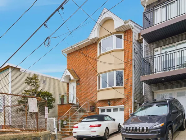 $3,250 | 6507 Madison Street, Unit 1, West New York, NJ 07093