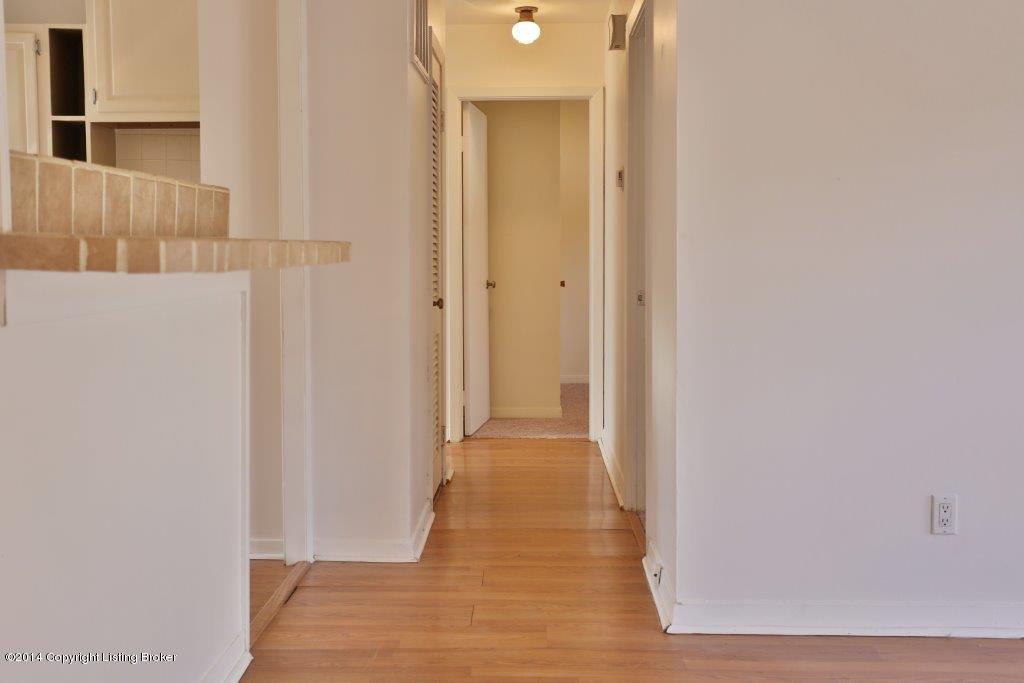 622 Emily Road Louisville, KY 40206 - Photo 24 of 36 JI0A2186