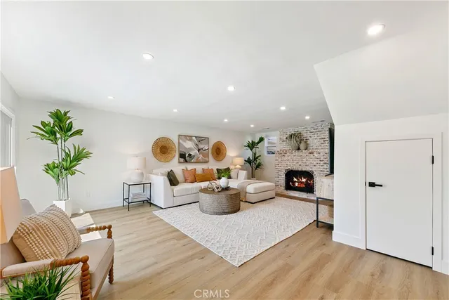 $1,095,000 | 1113 West Desford Street, Torrance, CA 90502