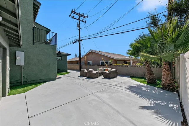 $1,095,000 | 1113 West Desford Street, Torrance, CA 90502
