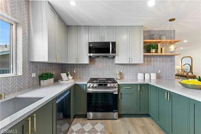 $1,095,000 | 1113 West Desford Street, Torrance, CA 90502