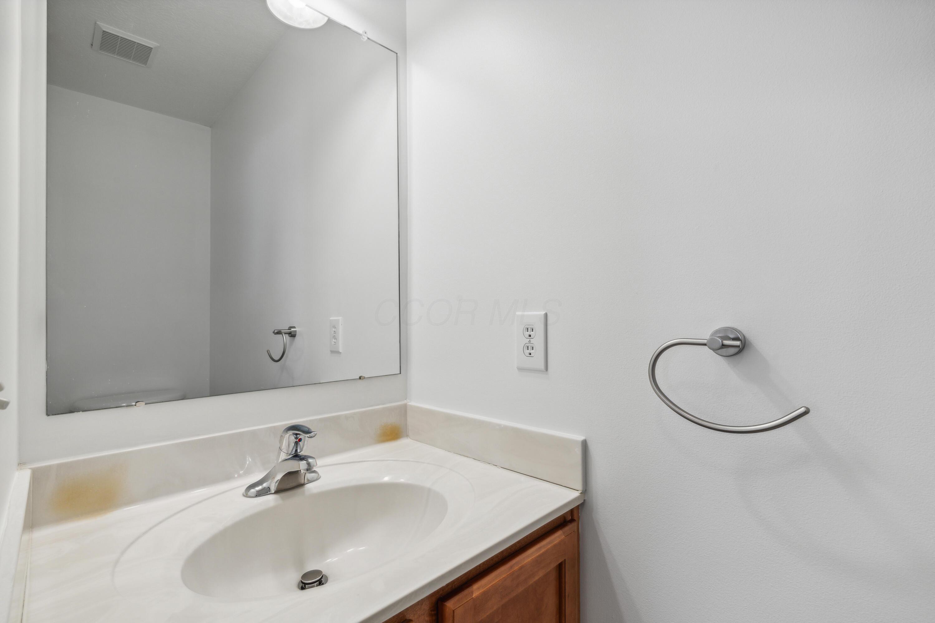 5948 Mealla Road Westerville, OH 43081 - Photo 23 of 48 dsc00291