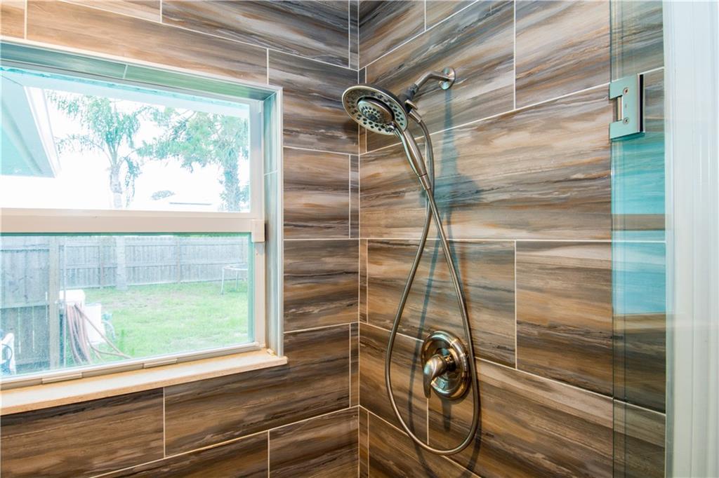 8931 Southwest Avocado Lane Stuart, FL 34997 - Photo 26 of 54 Gallery Image 26