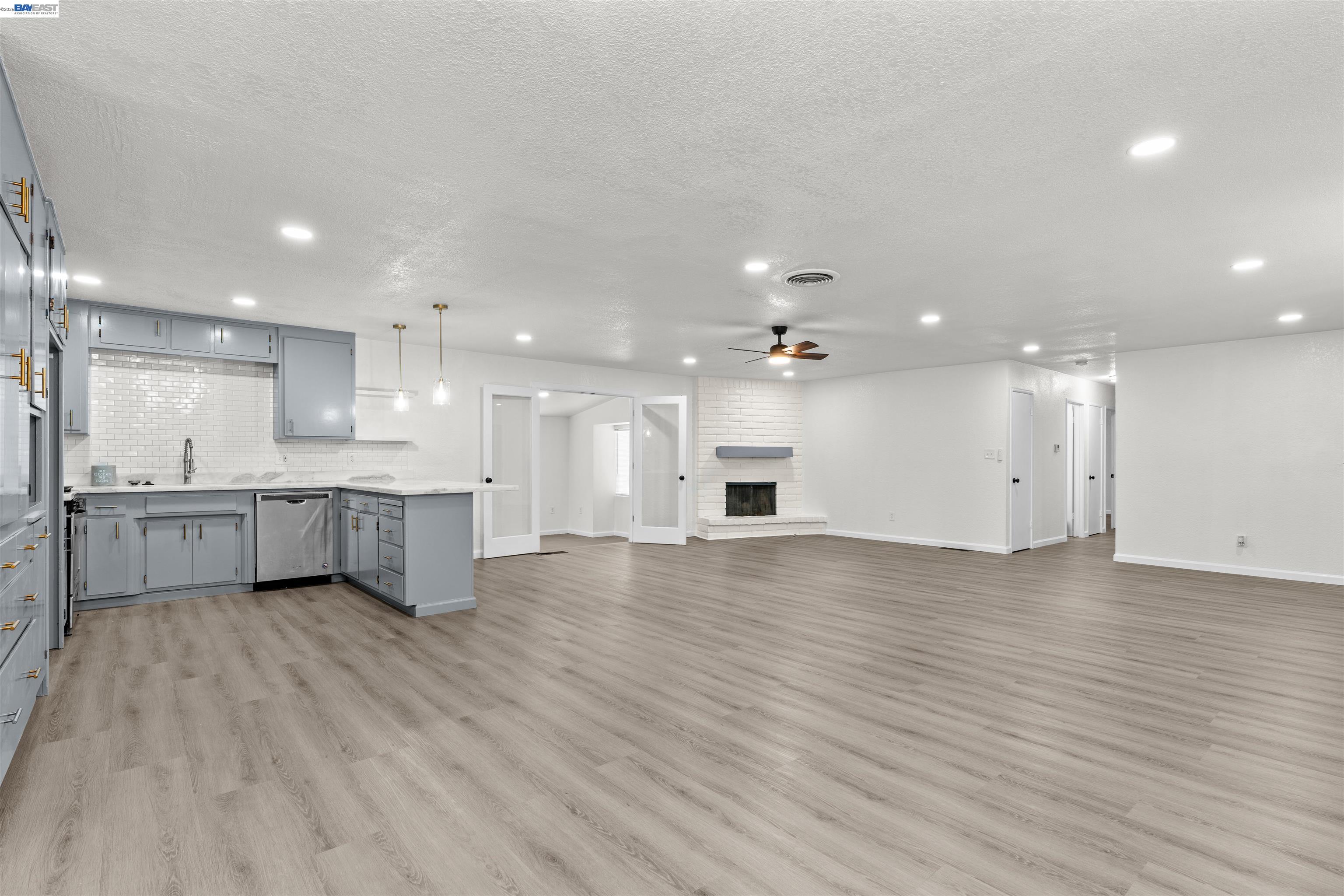 705 West Rumble Road Modesto, CA 95350 - Photo 8 of 42