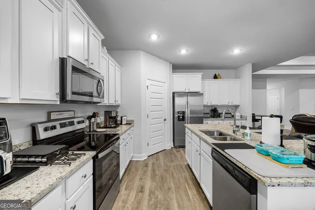 $320,979 | 5108 Grand Oak Circle, Lake Park, GA 31636