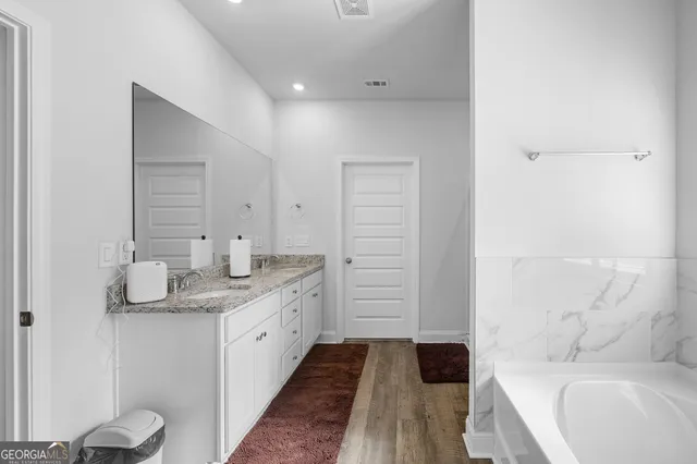 $320,979 | 5108 Grand Oak Circle, Lake Park, GA 31636