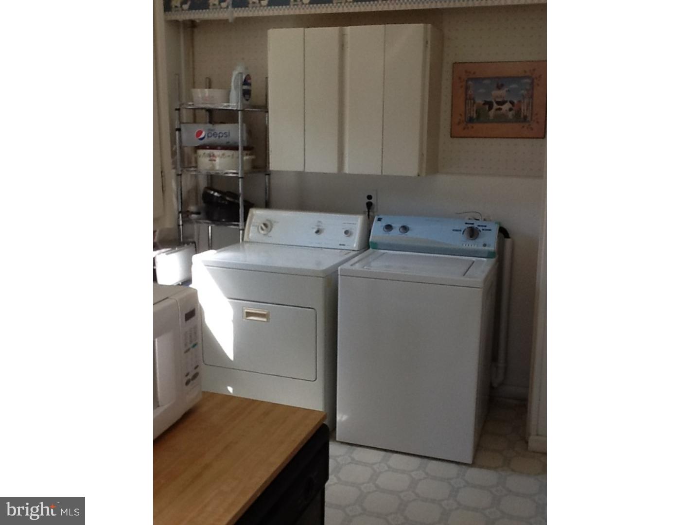 29 Lea Road New Castle, DE 19720 - Photo 8 of 11 Laundry Room
