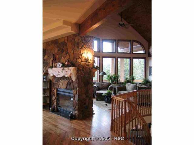 515 Ponderosa Road Manitou Springs, CO 80829 - Photo 6 of 14