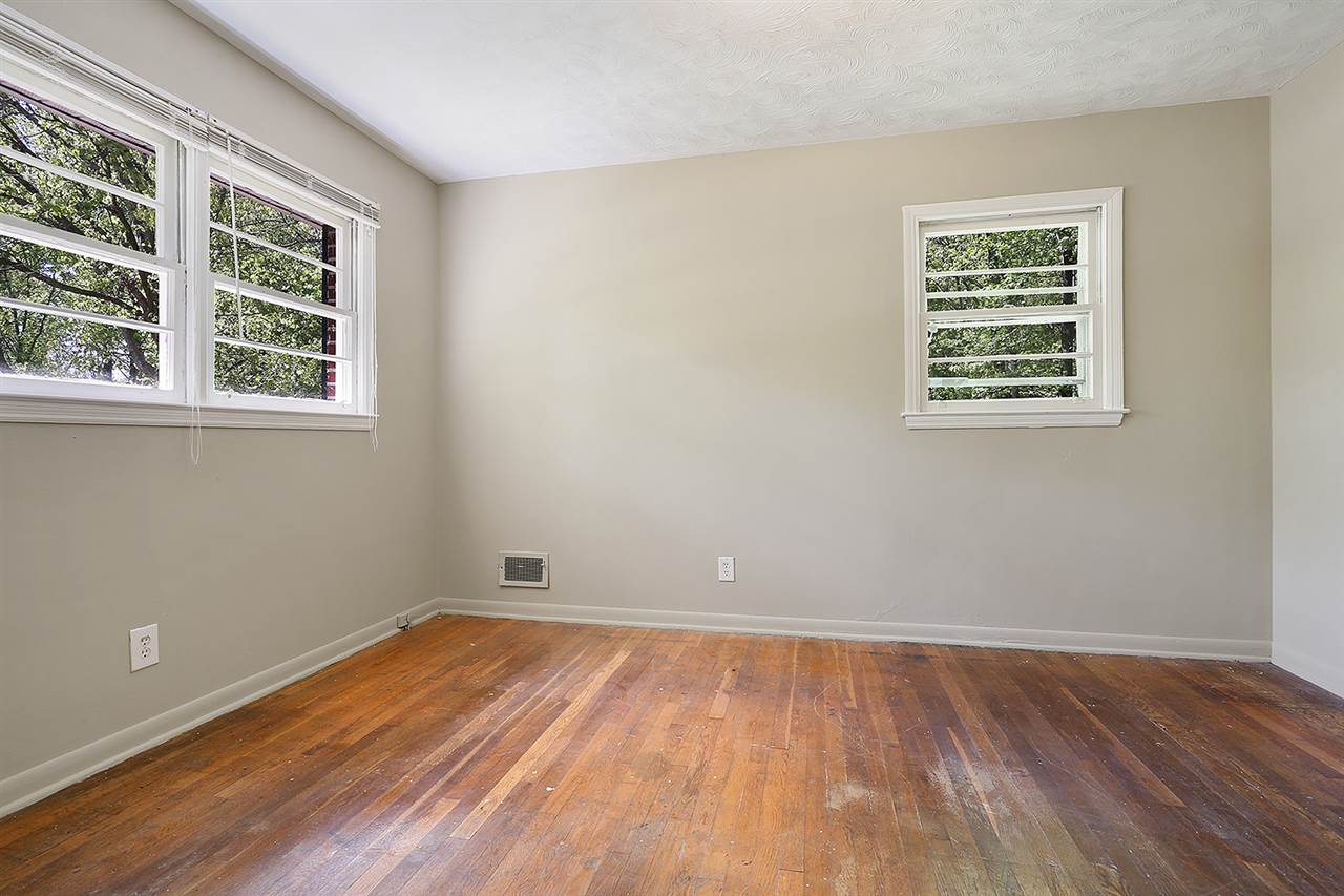 340 Tucker Road Spartanburg, SC 29306 - Photo 4 of 10 Gallery Image 4