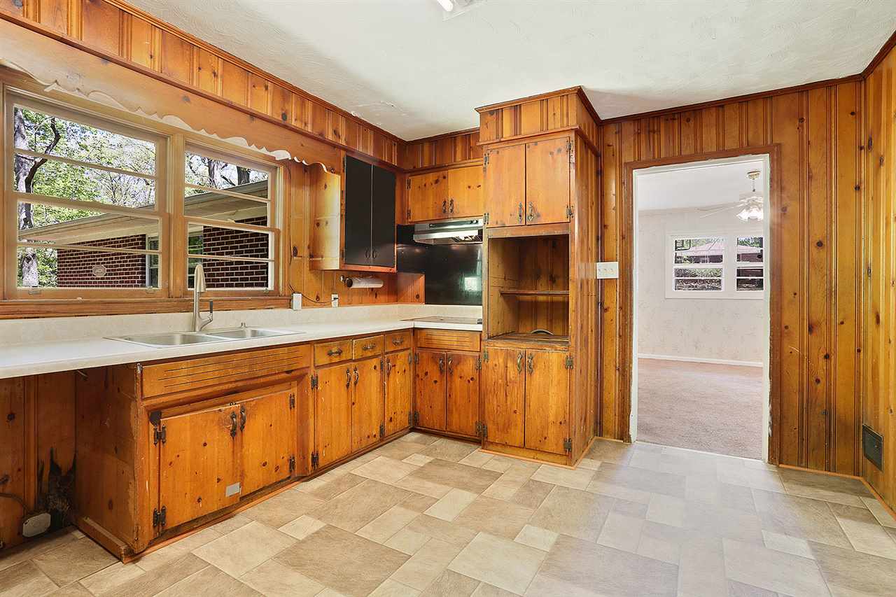 340 Tucker Road Spartanburg, SC 29306 - Photo 8 of 10 Gallery Image 8