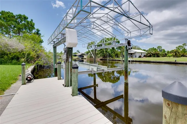 $2,400 | 15140 Lyneburg Avenue, Port Charlotte, FL 33981