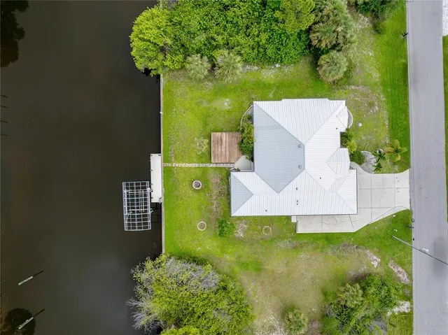 $2,400 | 15140 Lyneburg Avenue, Port Charlotte, FL 33981