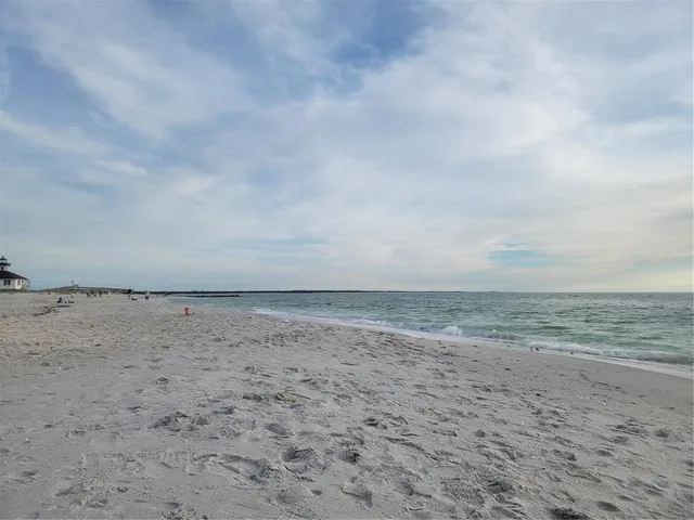 $2,400 | 15140 Lyneburg Avenue, Port Charlotte, FL 33981