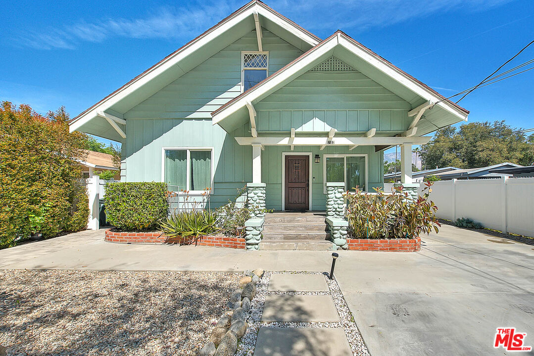 283 West Howard Street Pasadena, CA 91103 - Photo 1 of 21 a view of a house with backyard