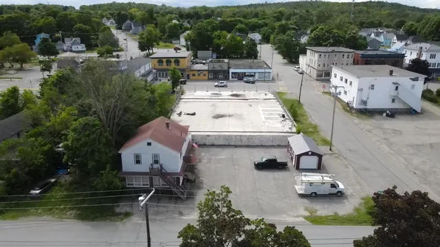 $179,900 | 75 Penobscot Avenue, Millinocket, ME 04462