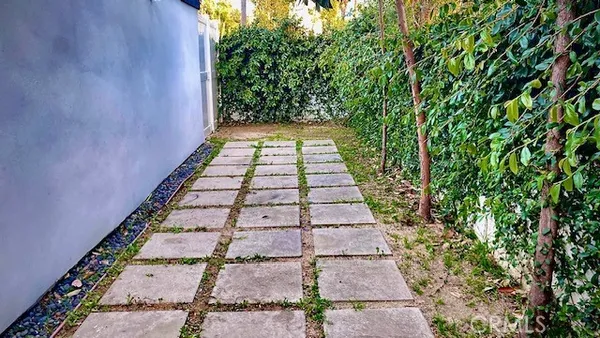 $2,585 | 849 North Van Ness Avenue, Santa Ana, CA 92701