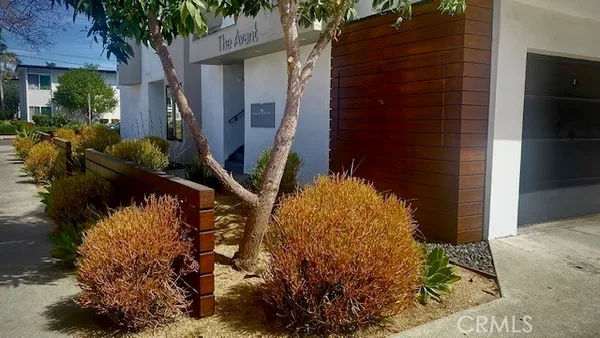 $2,585 | 849 North Van Ness Avenue, Santa Ana, CA 92701