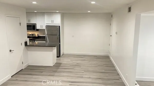 $2,585 | 849 North Van Ness Avenue, Santa Ana, CA 92701