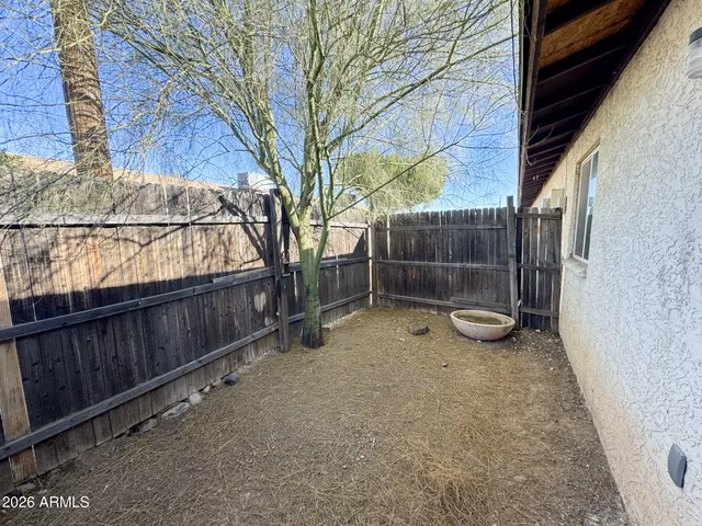 $1,025 | 15605 North 29th Street, Unit 12, Phoenix, AZ 85032