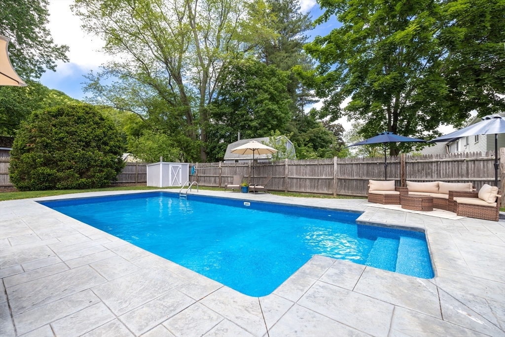 14 Hardwick Road Natick, MA 01760 - Photo 34 of 39