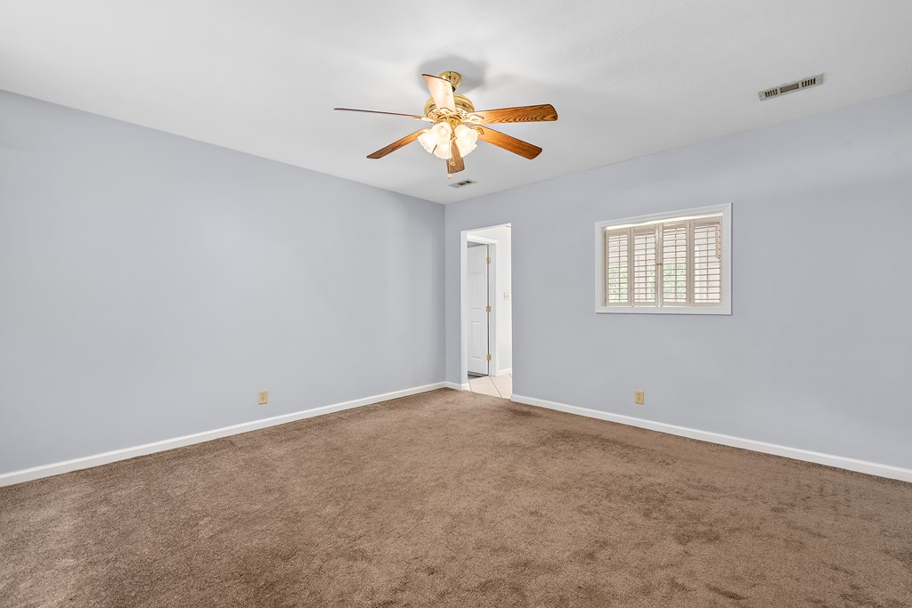 358 Grimes Road Ozark, AL 36360 - Photo 6 of 28