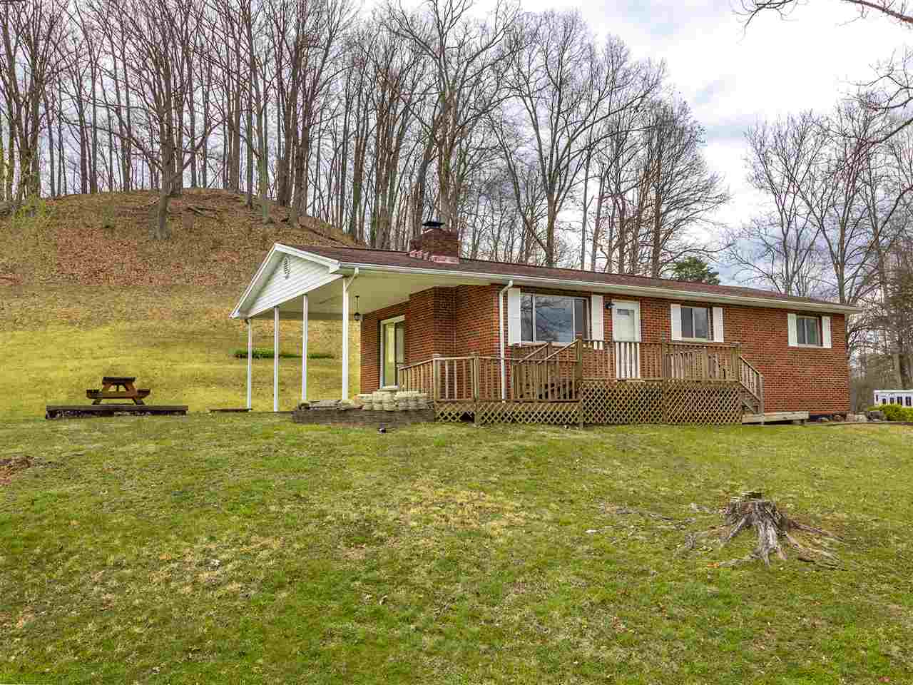 4650 Bowen Ridge Road Huntington, WV 25701 - Photo 2 of 29 Gallery Image 2