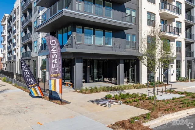 $1,785 | 536 West Tremont Avenue, Unit A3, Charlotte, NC 28203