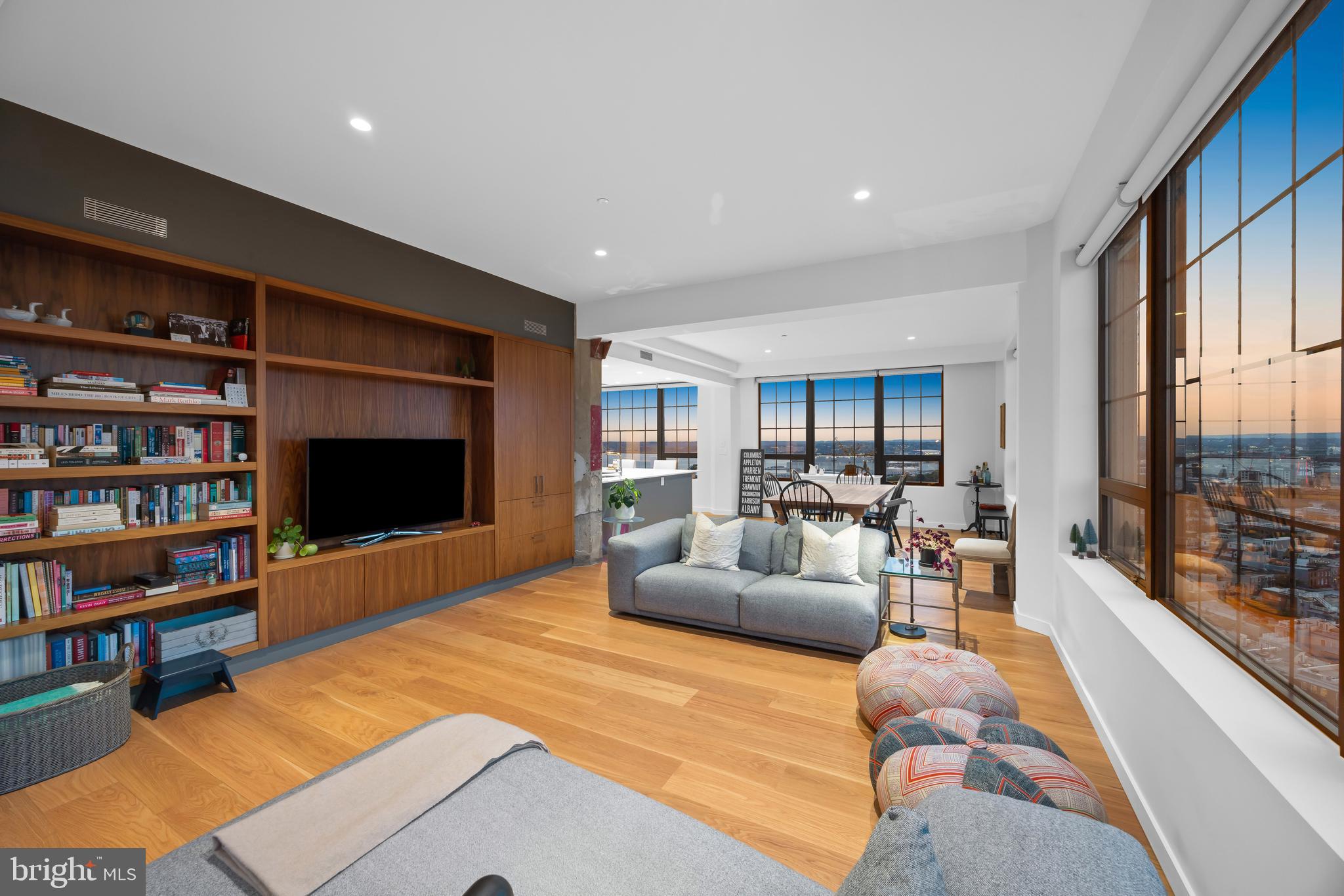 1200 Steuart Street, Unit 1811 Baltimore, MD 21230 - Photo 19 of 55