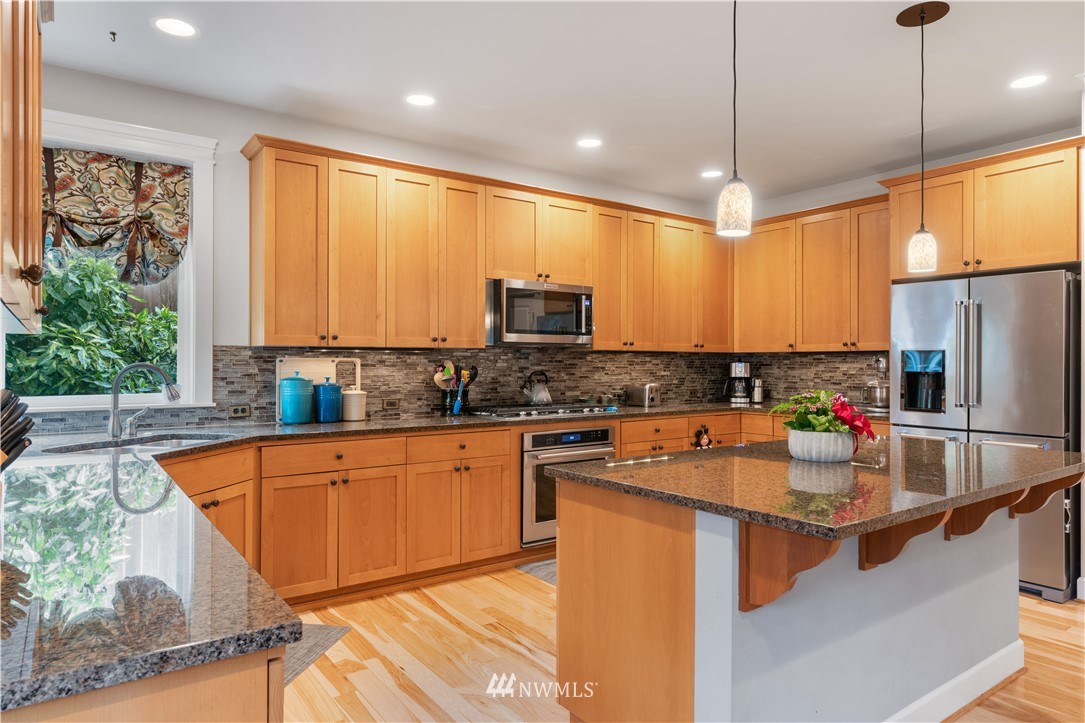 6118 Southeast 2nd Street Renton, WA 98059 - Photo 13 of 40 Gallery Image 13