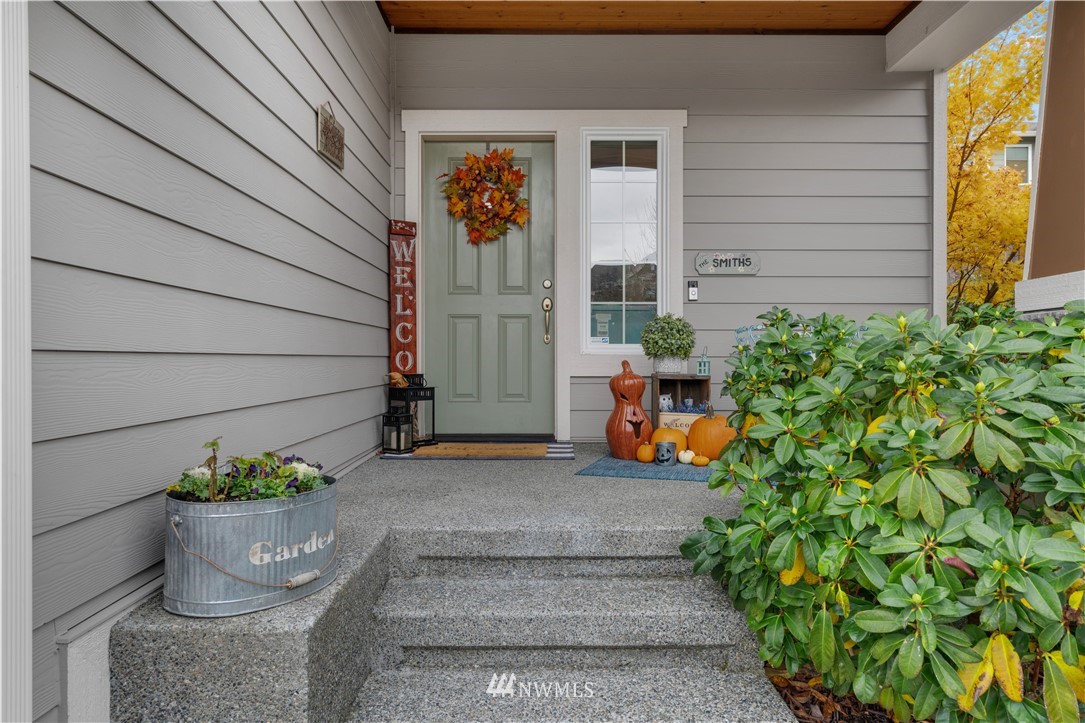 6118 Southeast 2nd Street Renton, WA 98059 - Photo 3 of 40 Gallery Image 3