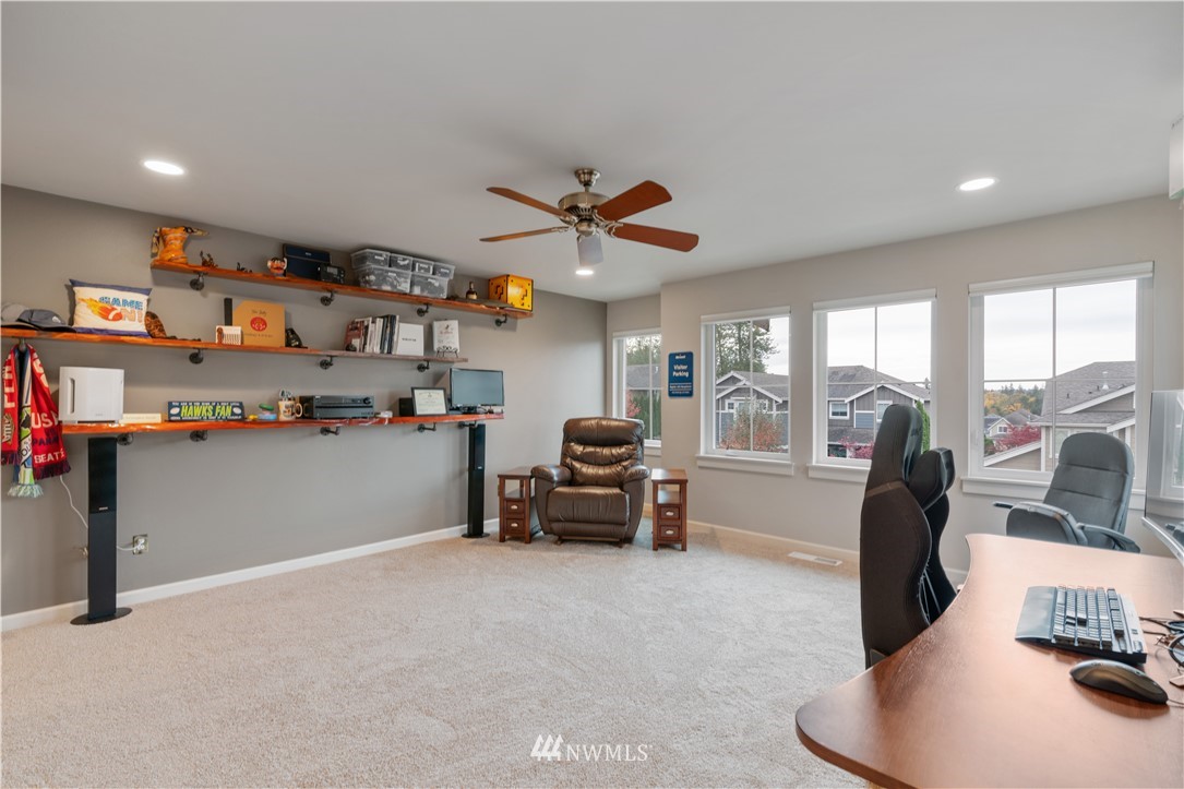 6118 Southeast 2nd Street Renton, WA 98059 - Photo 36 of 40 Gallery Image 36