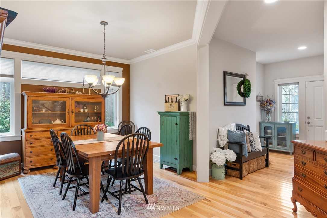6118 Southeast 2nd Street Renton, WA 98059 - Photo 8 of 40 Gallery Image 8