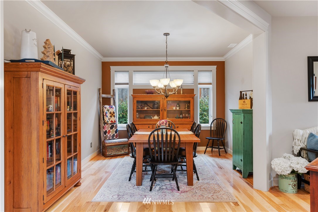 6118 Southeast 2nd Street Renton, WA 98059 - Photo 9 of 40 Gallery Image 9