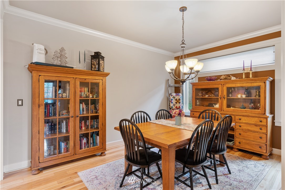 6118 Southeast 2nd Street Renton, WA 98059 - Photo 10 of 40 Gallery Image 10