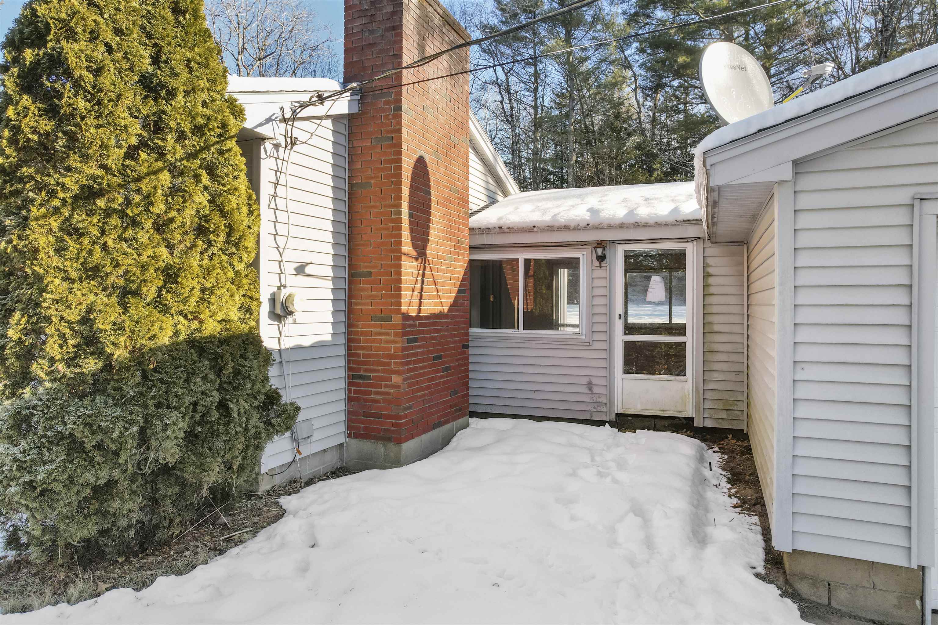 53 Borough Road Hill, NH 03243 - Photo 3 of 31