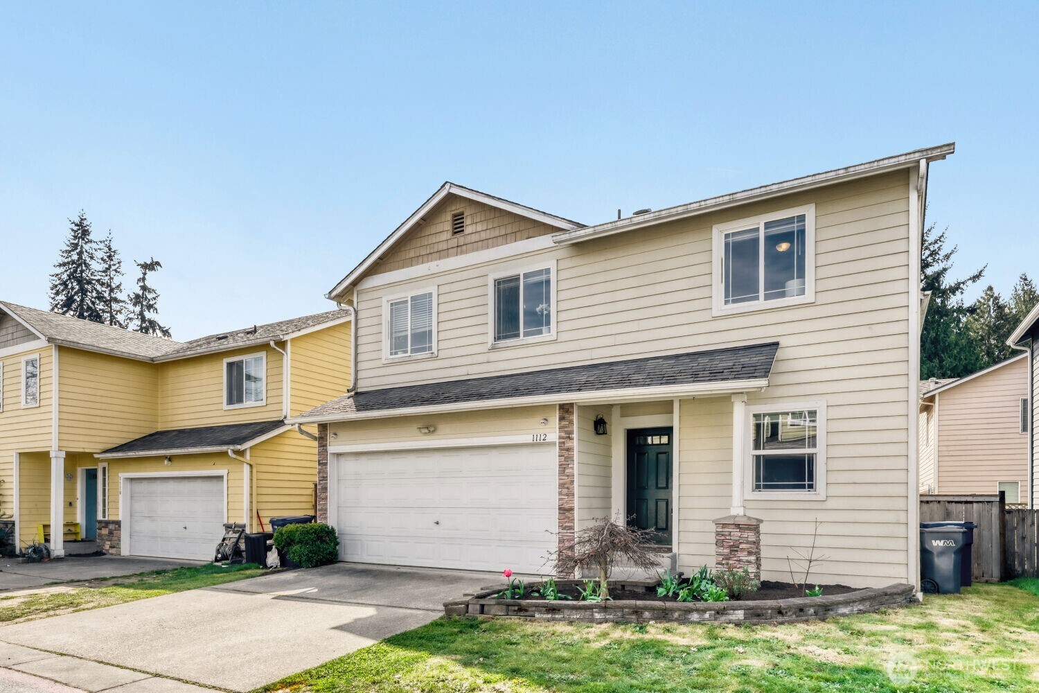 1112 134th Street Southwest Everett, WA 98204 - Photo 2 of 28