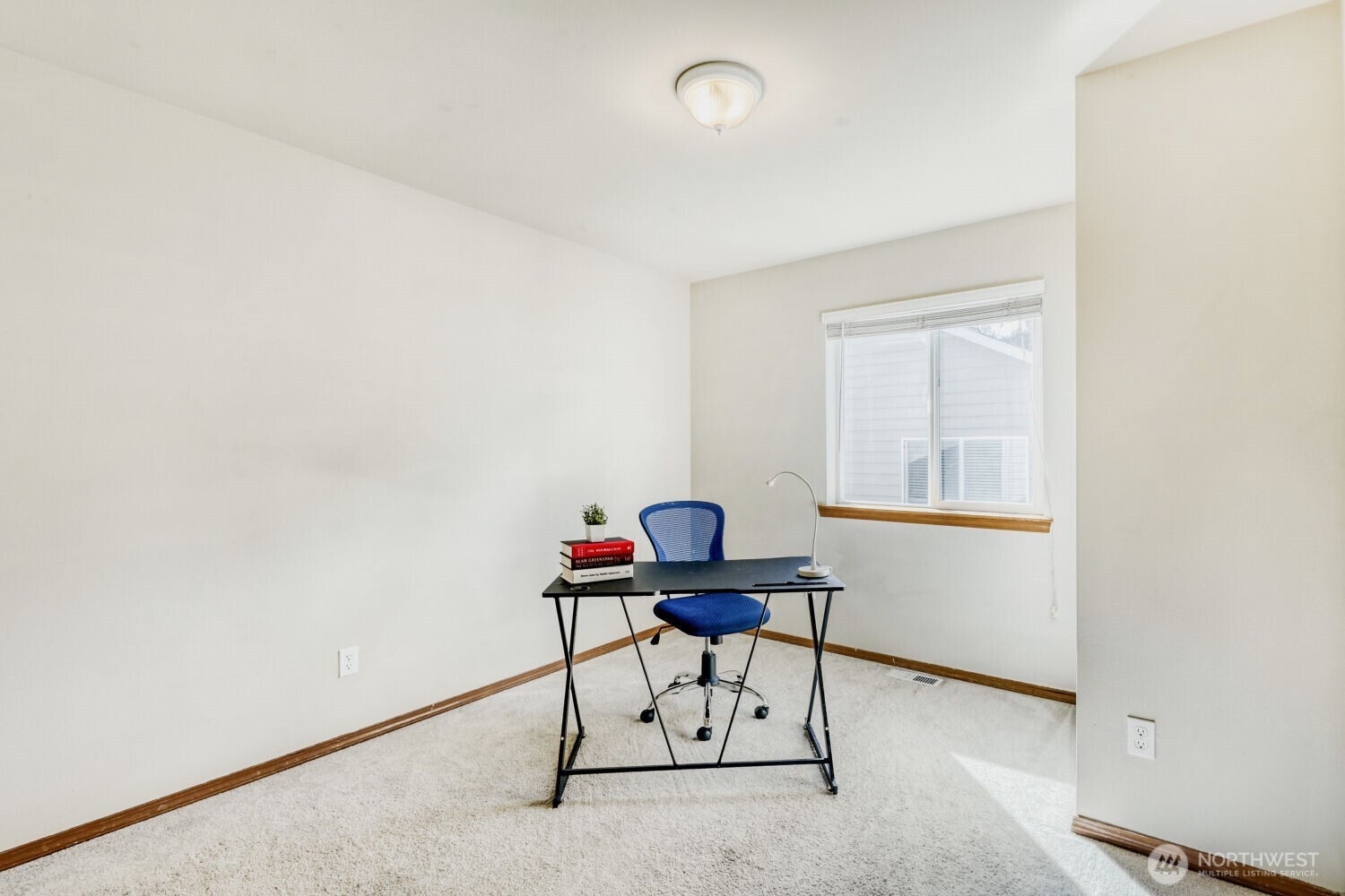 1112 134th Street Southwest Everett, WA 98204 - Photo 9 of 28