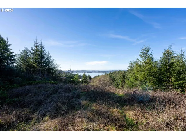 $108,995 | Vine Road, North Bend, OR 97459