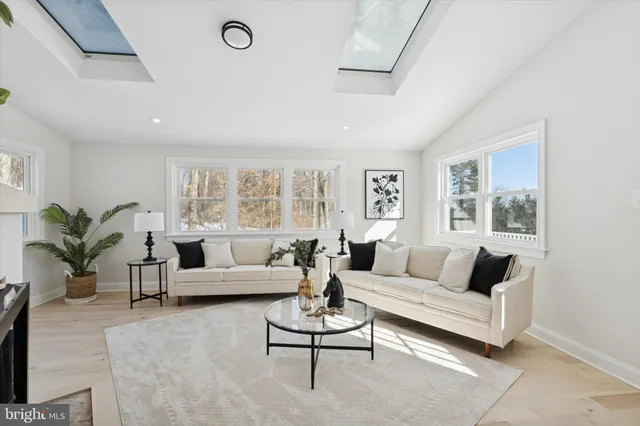 $1,150,000 | 4979 Papa Boulevard, Newtown Square, PA 19073