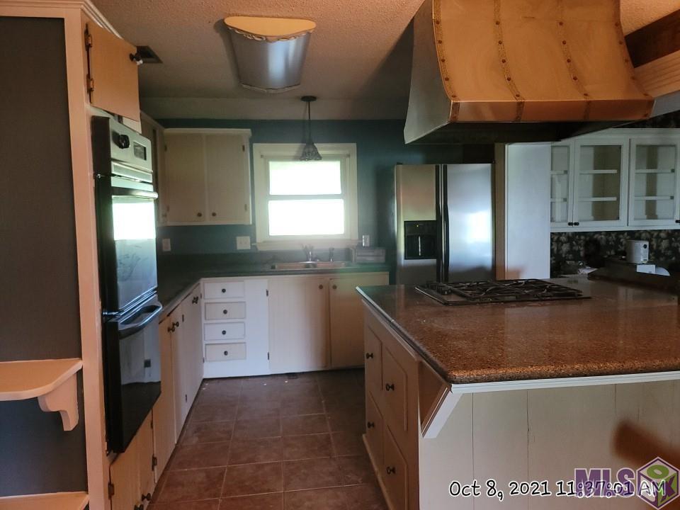 77220 Rosedale Road Rosedale, LA 70772 - Photo 2 of 10 KITCHEN