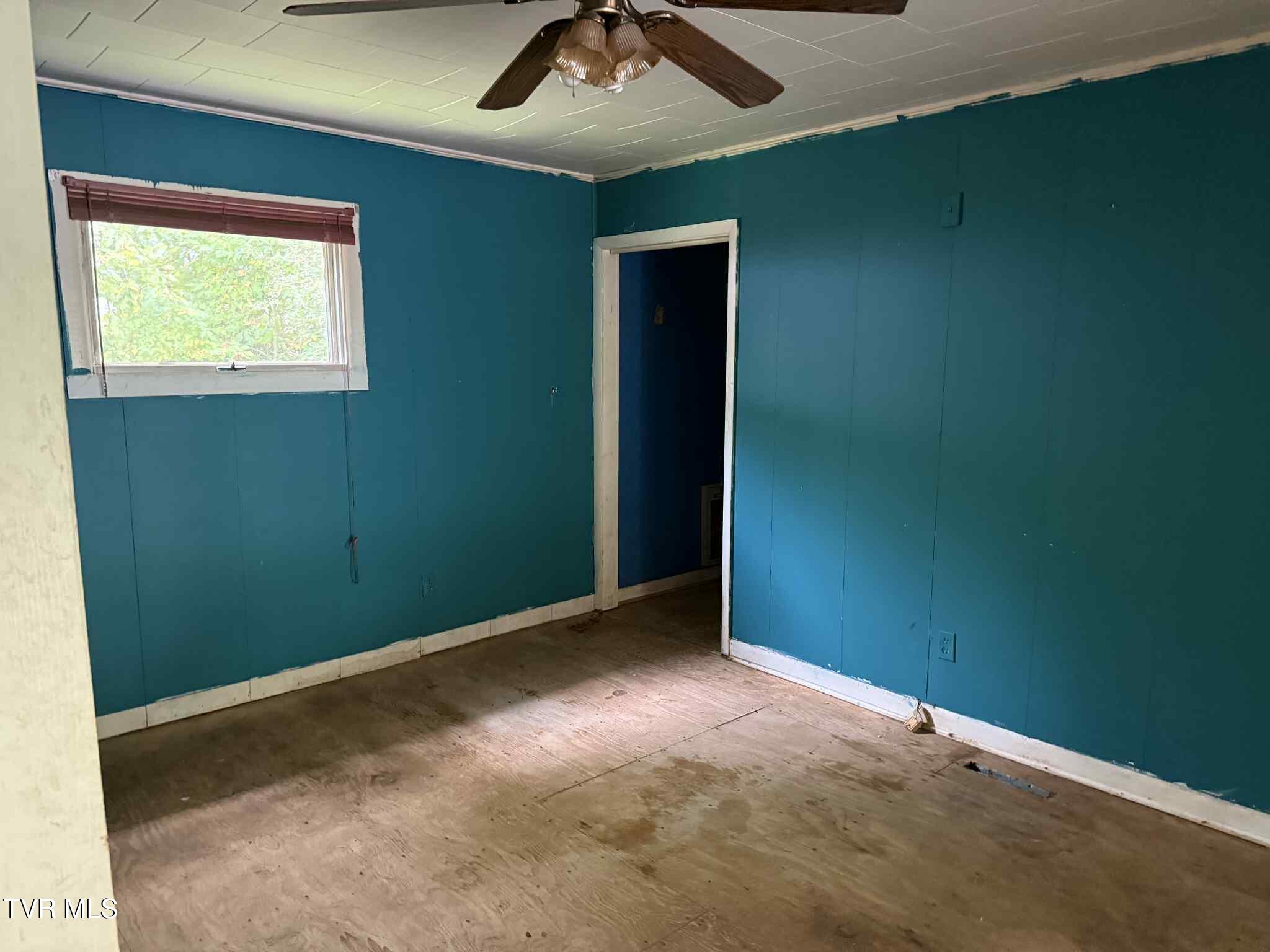 8366 Fishman Road Pound, VA 24279 - Photo 24 of 34 rhrhrt