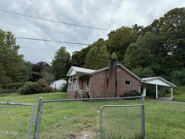 $98,500 | 8366 Fishman Road, Pound, VA 24279