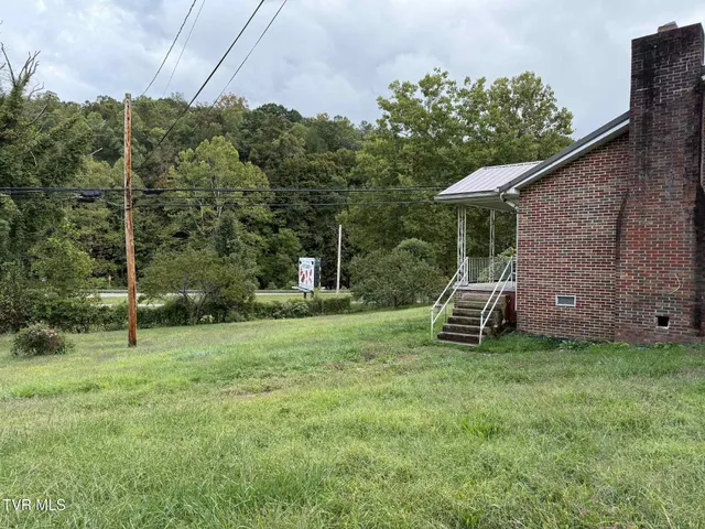 $98,500 | 8366 Fishman Road, Pound, VA 24279