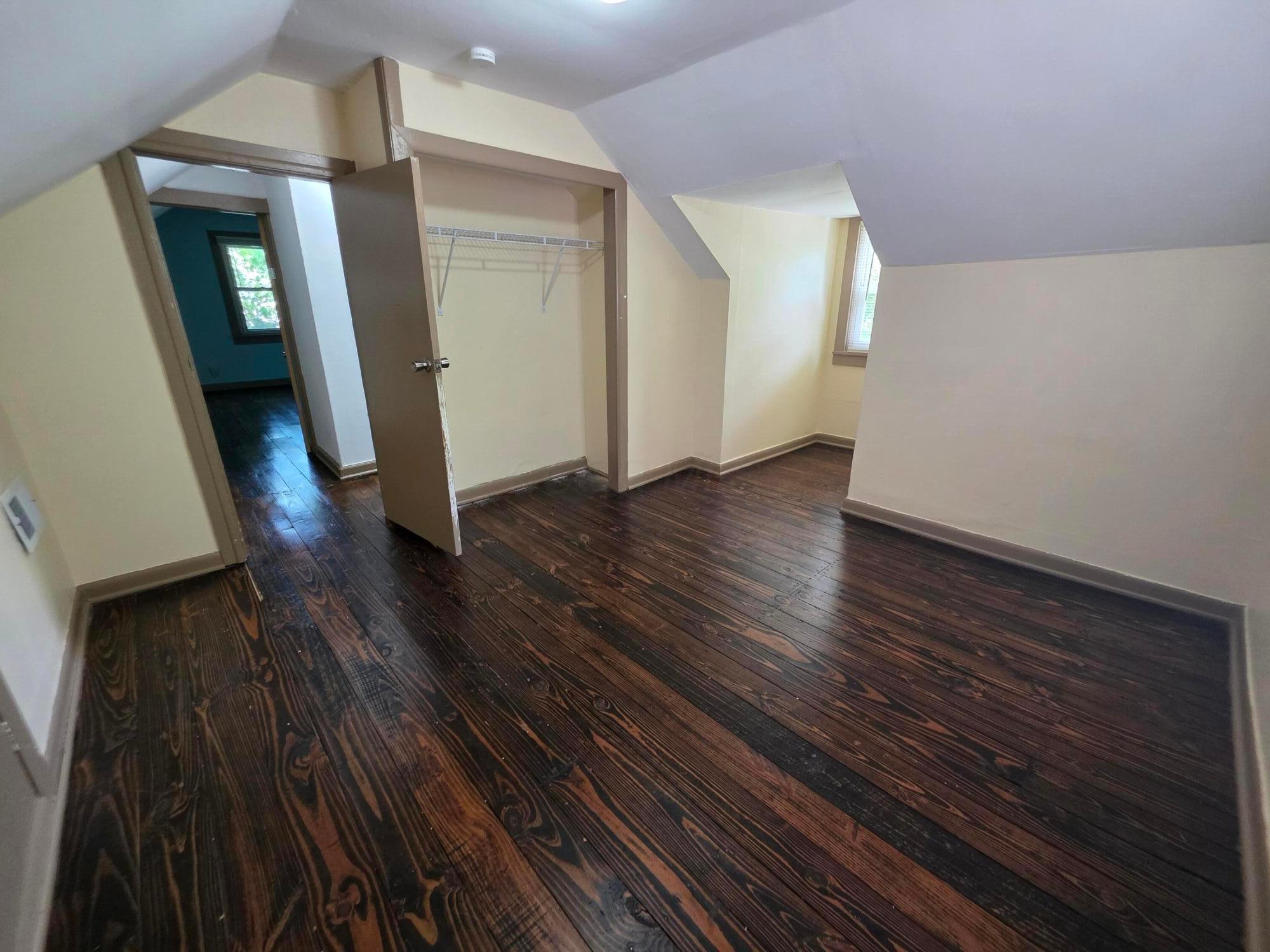 1597 Koebel Road Columbus, OH 43207 - Photo 17 of 32