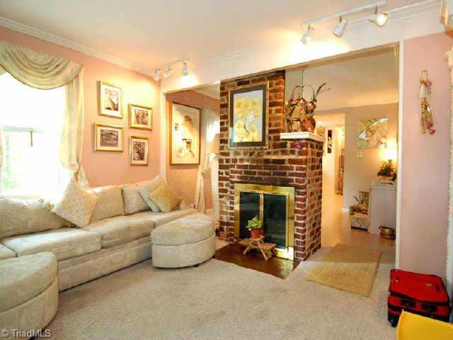 1708 Sandersted Road Southwest Winston-Salem, NC 27103 - Photo 2 of 5 Other.