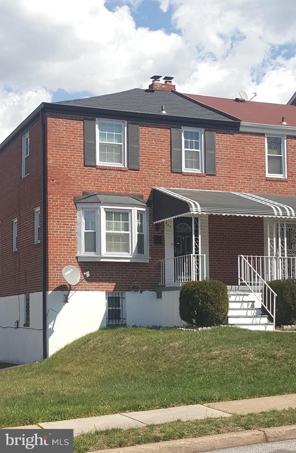 843 Stamford Road Baltimore, MD 21229 - Photo 3 of 26