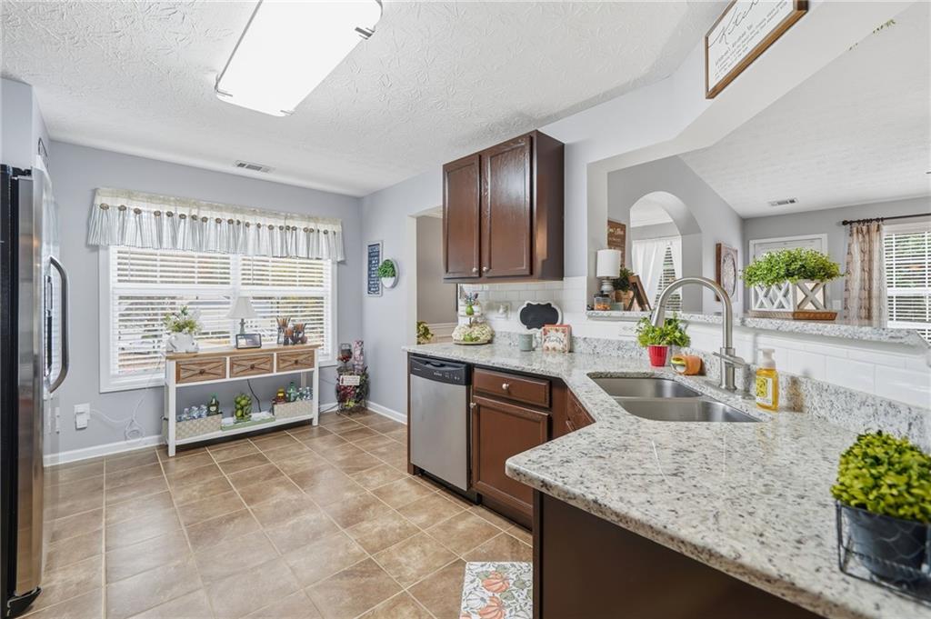 123 Diamond Ridge Avenue Canton, GA 30114 - Photo 13 of 54